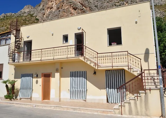 Casa Vacanze Monte Cofano